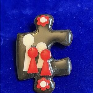 Lucinda People Pins Vintage Brooch Puzzle Piece Black Red White